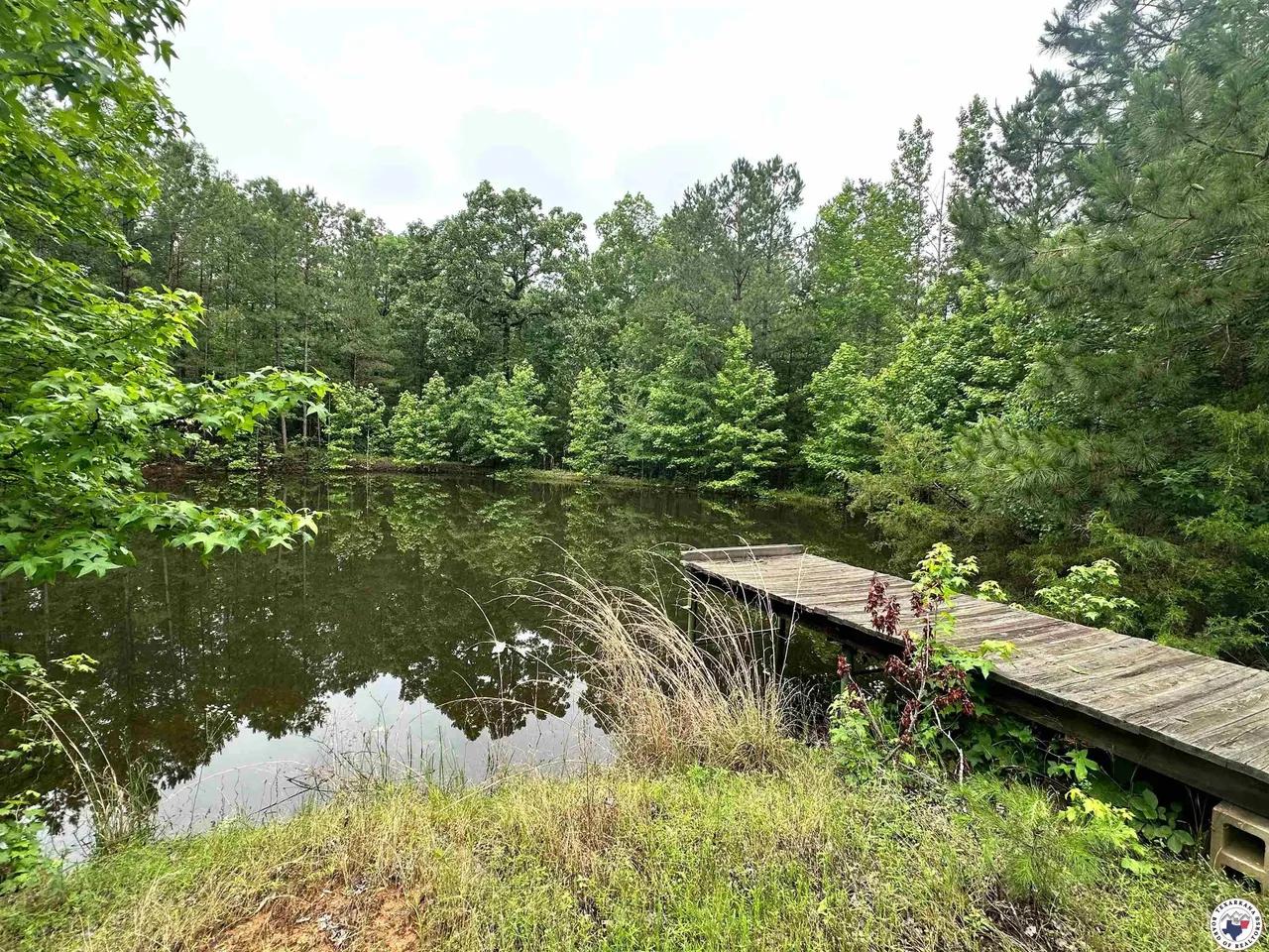 Home with a private pond in the Texarkana area